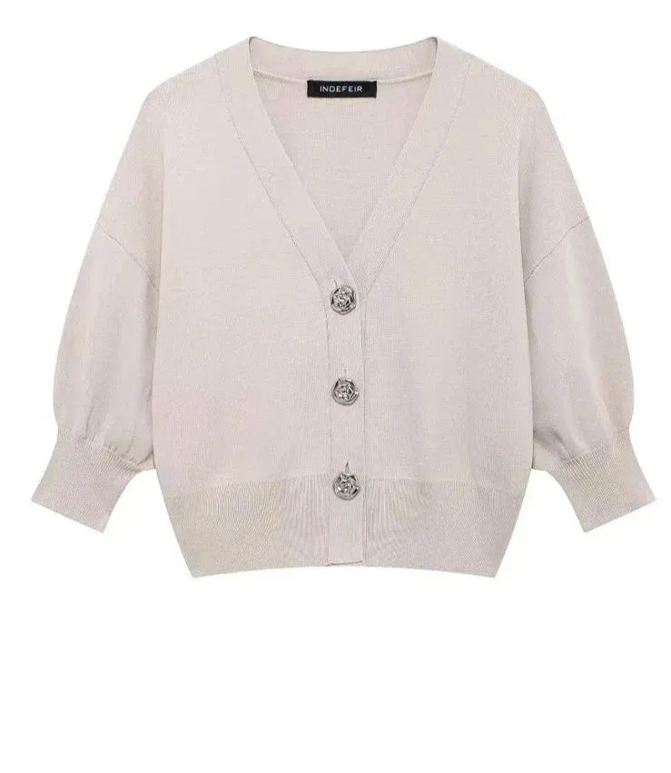 Ailsa - Elegant V-neck cardigan top