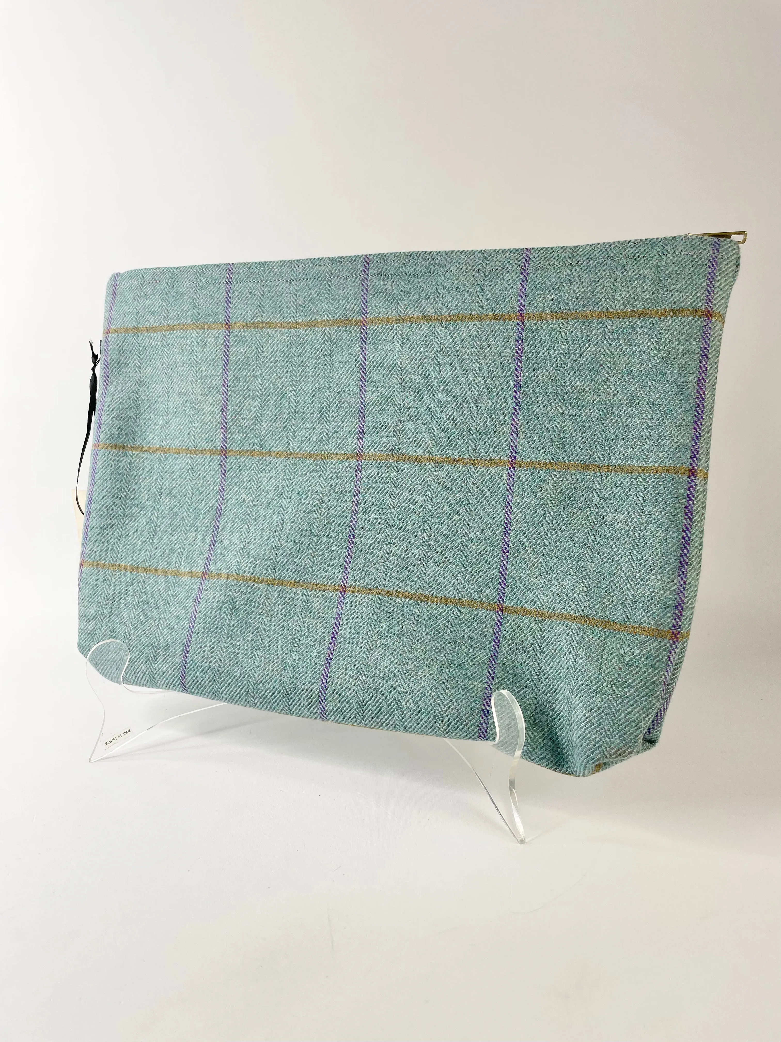 Anta 'Fi Walker' Lowland Wool Tweed Document Case