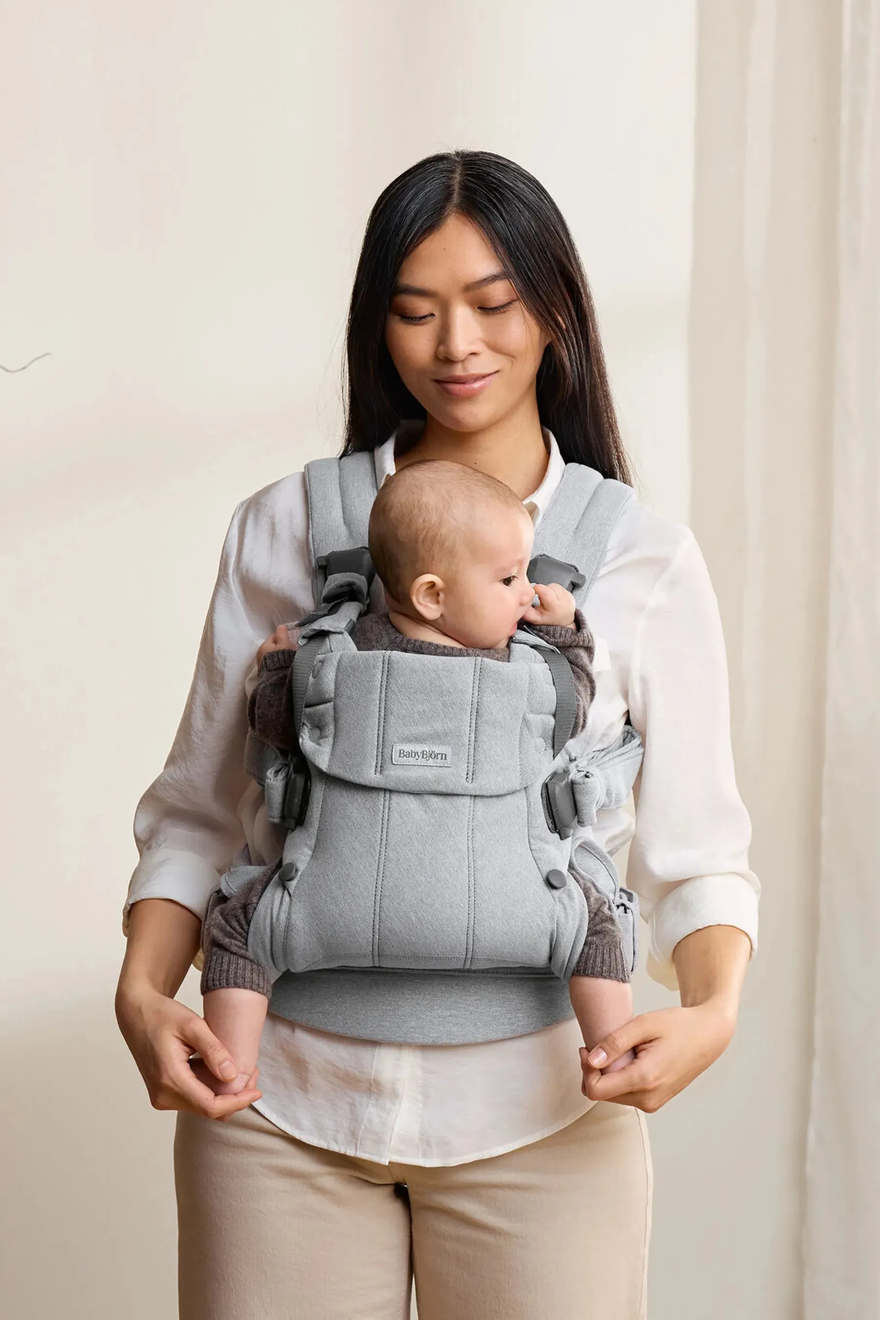 Baby Bjorn Baby Carrier Harmony | Light Gray