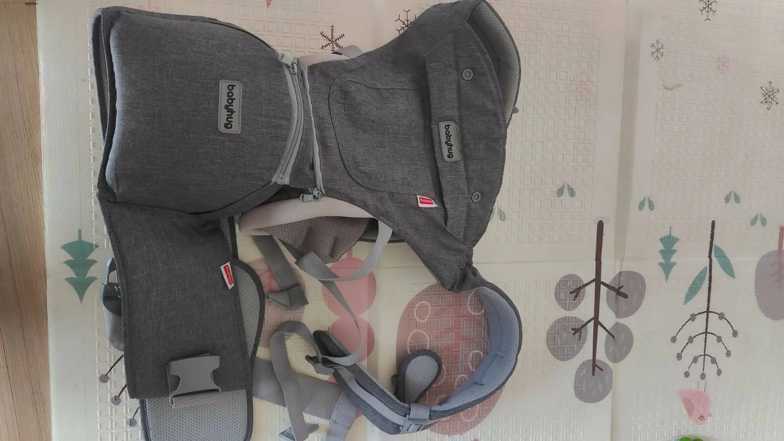 BABYHUG Hip seat baby carrier