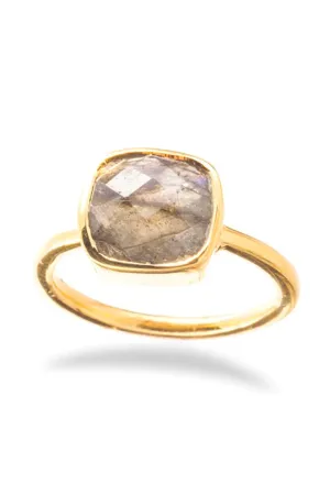 Bezel Ring | Labradorite