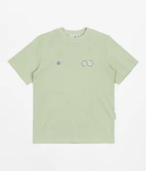 Carrier Goods Globe T-Shirt - Reseda Green