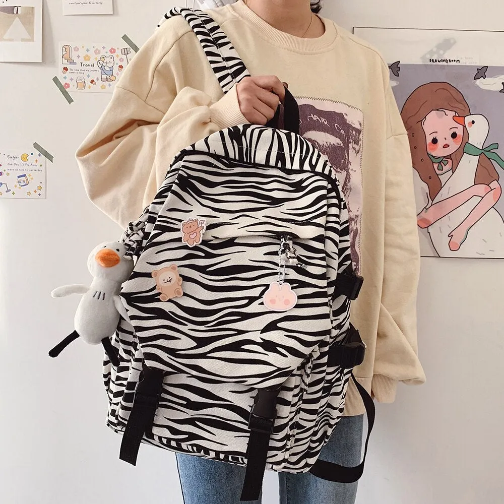 Christmas Gift New Trendy Women Backpack Cute Cow Printing School Bag for Teenage Girls Fashion Female Rucksack Waterproof Lady Travel Mochila