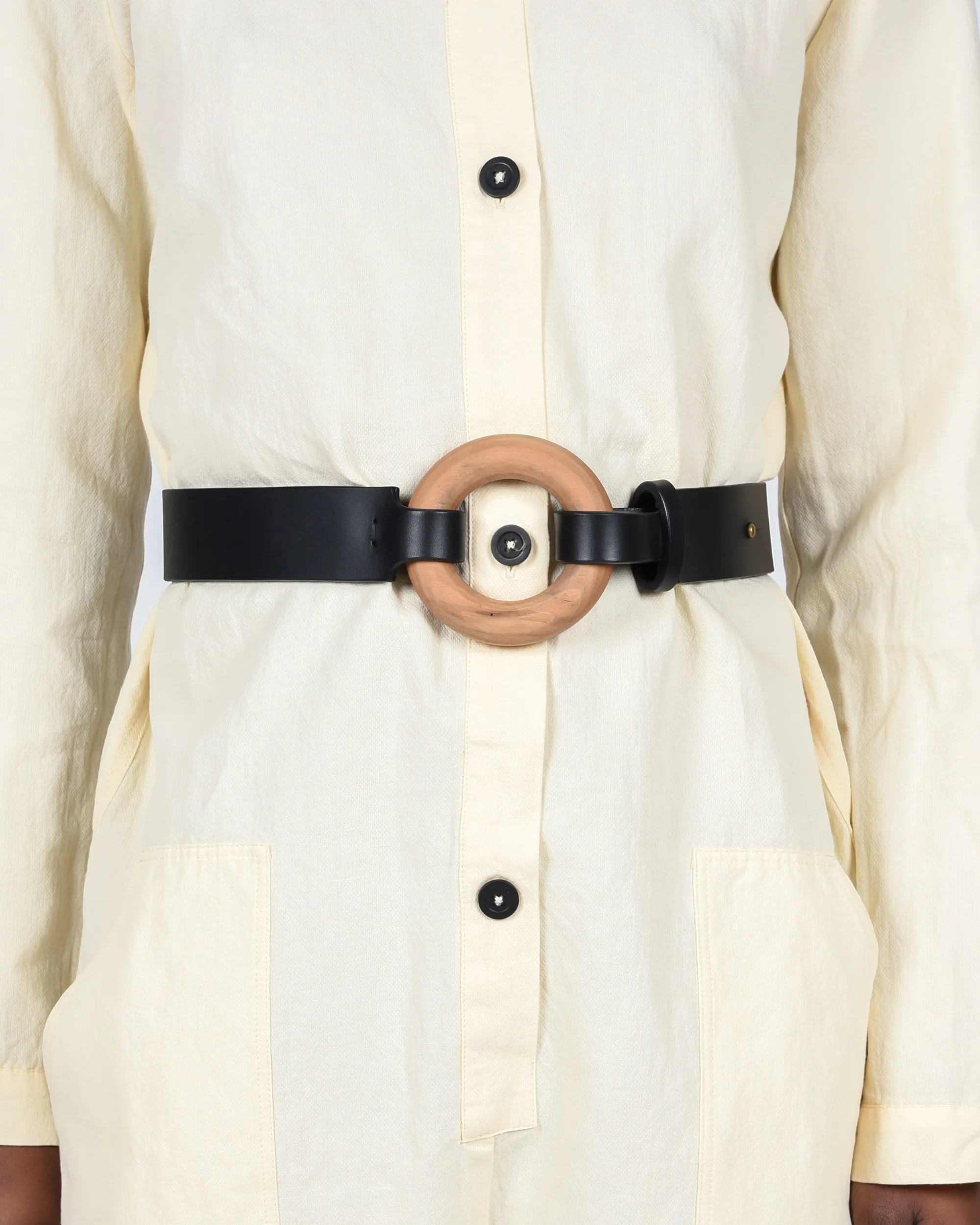 Circle belt in black & natural
