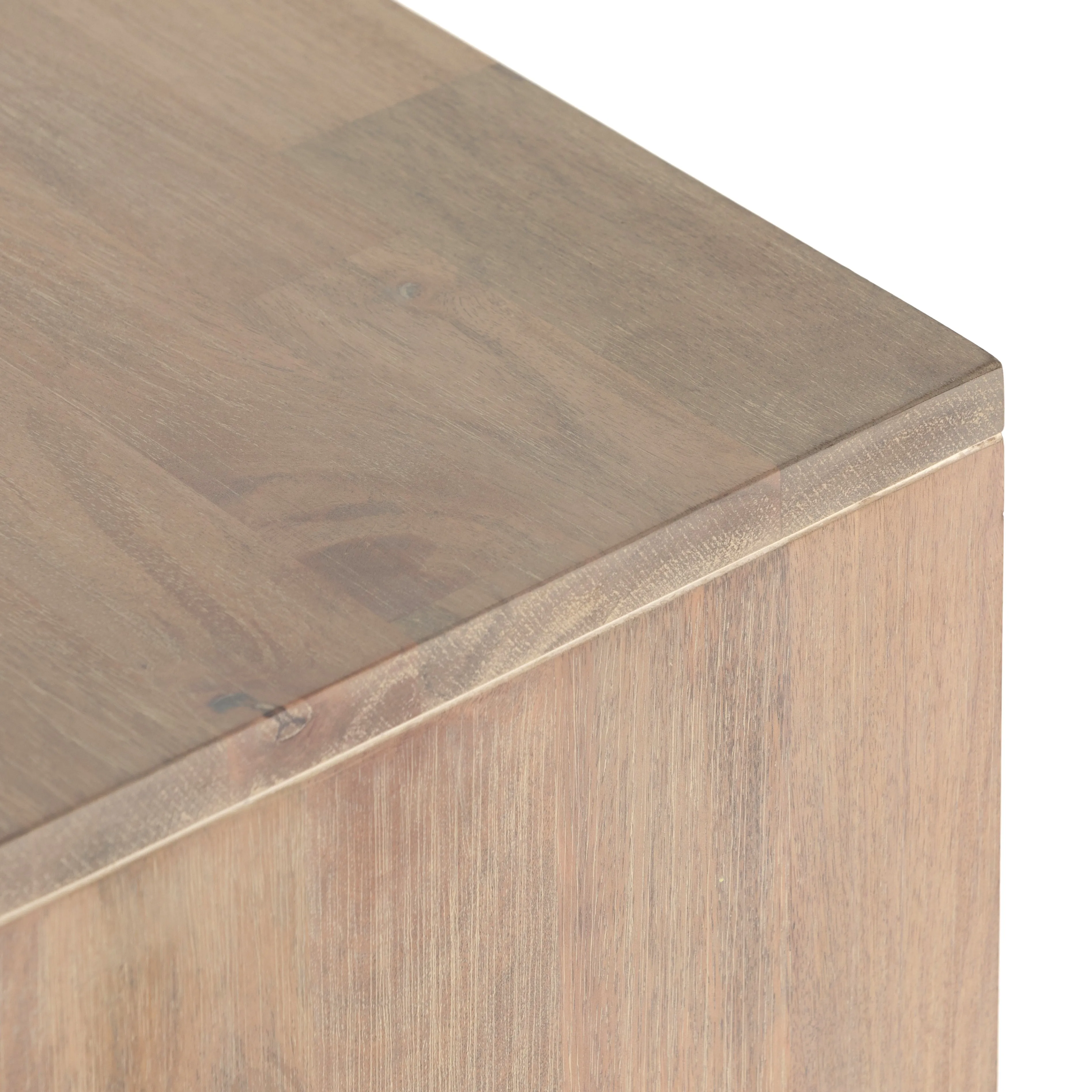 Clarita Media Console