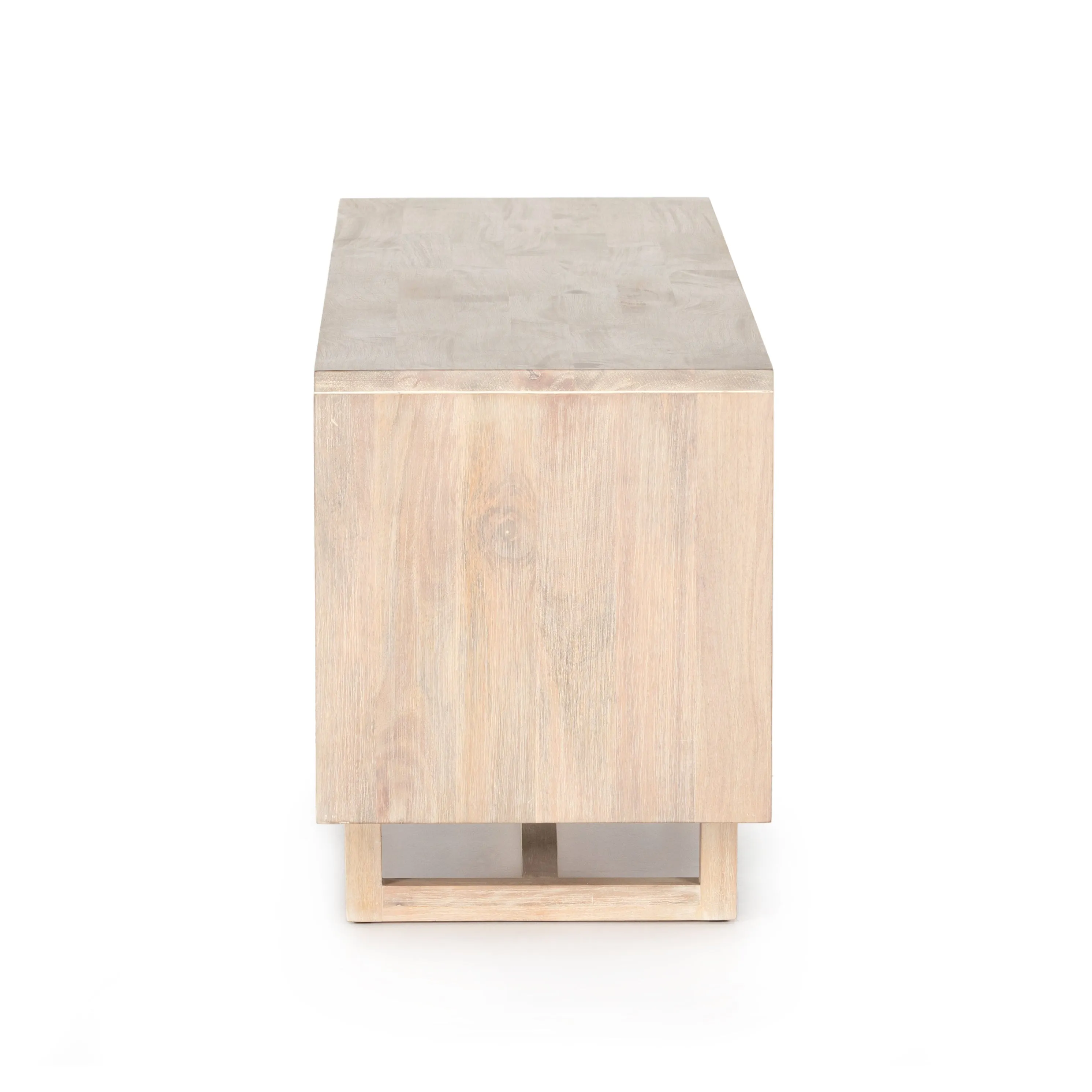 Clarita Media Console