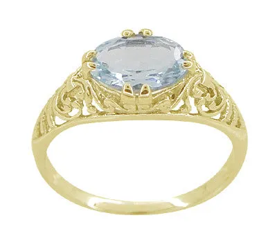 Edwardian Oval Aquamarine Filigree Ring in 14 Karat Yellow Gold