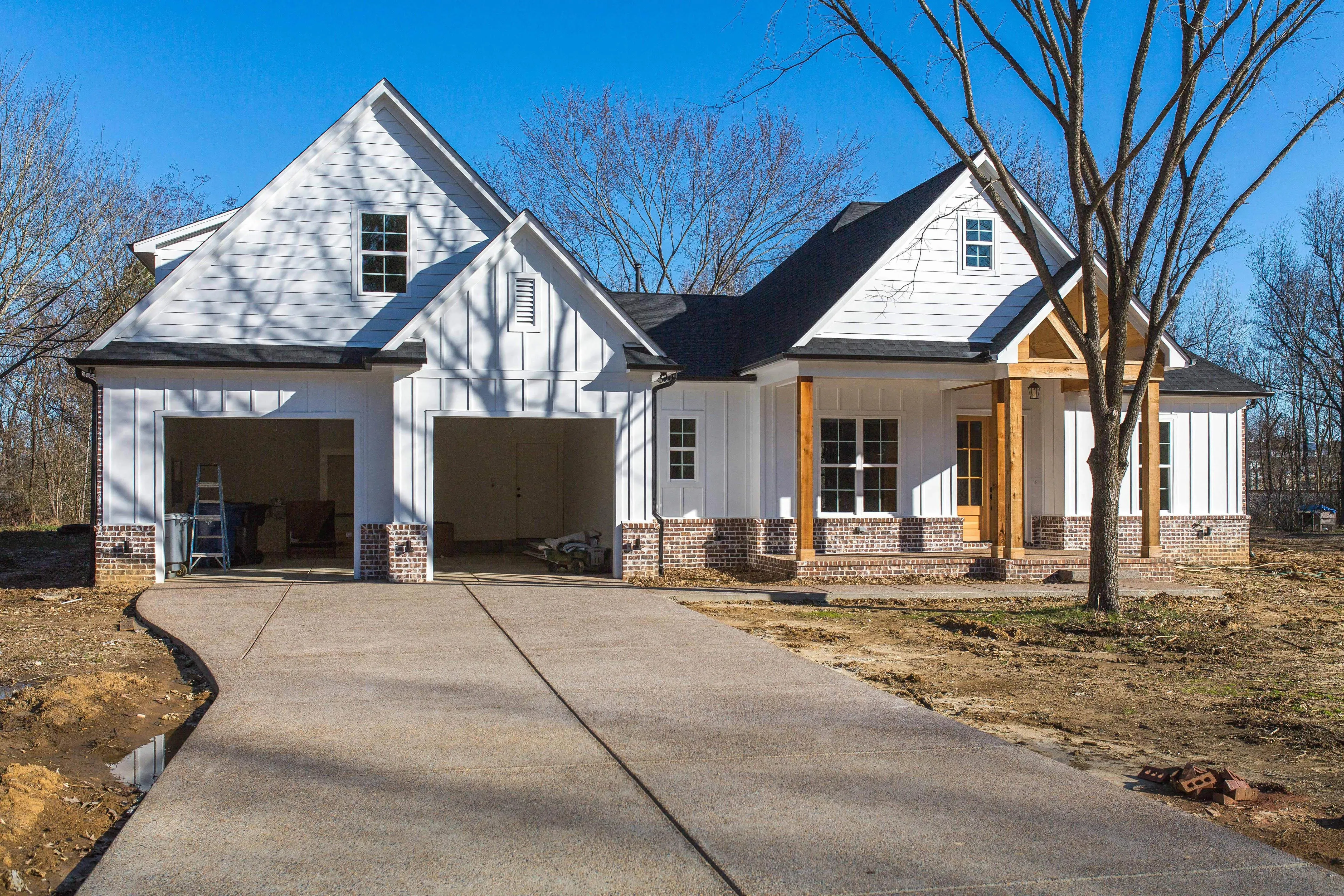 Elegant family home with spacious living, bonus room, and outdoor kitchen.