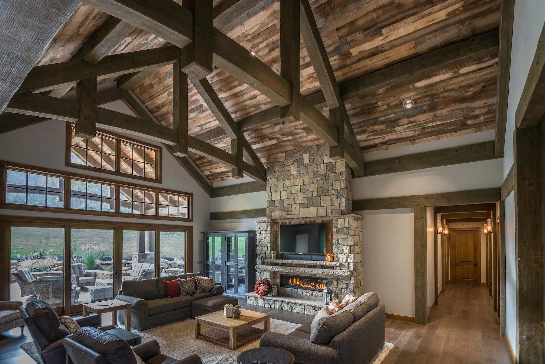 Elegant Stone Home (3,623 sq ft) with Expansive Features