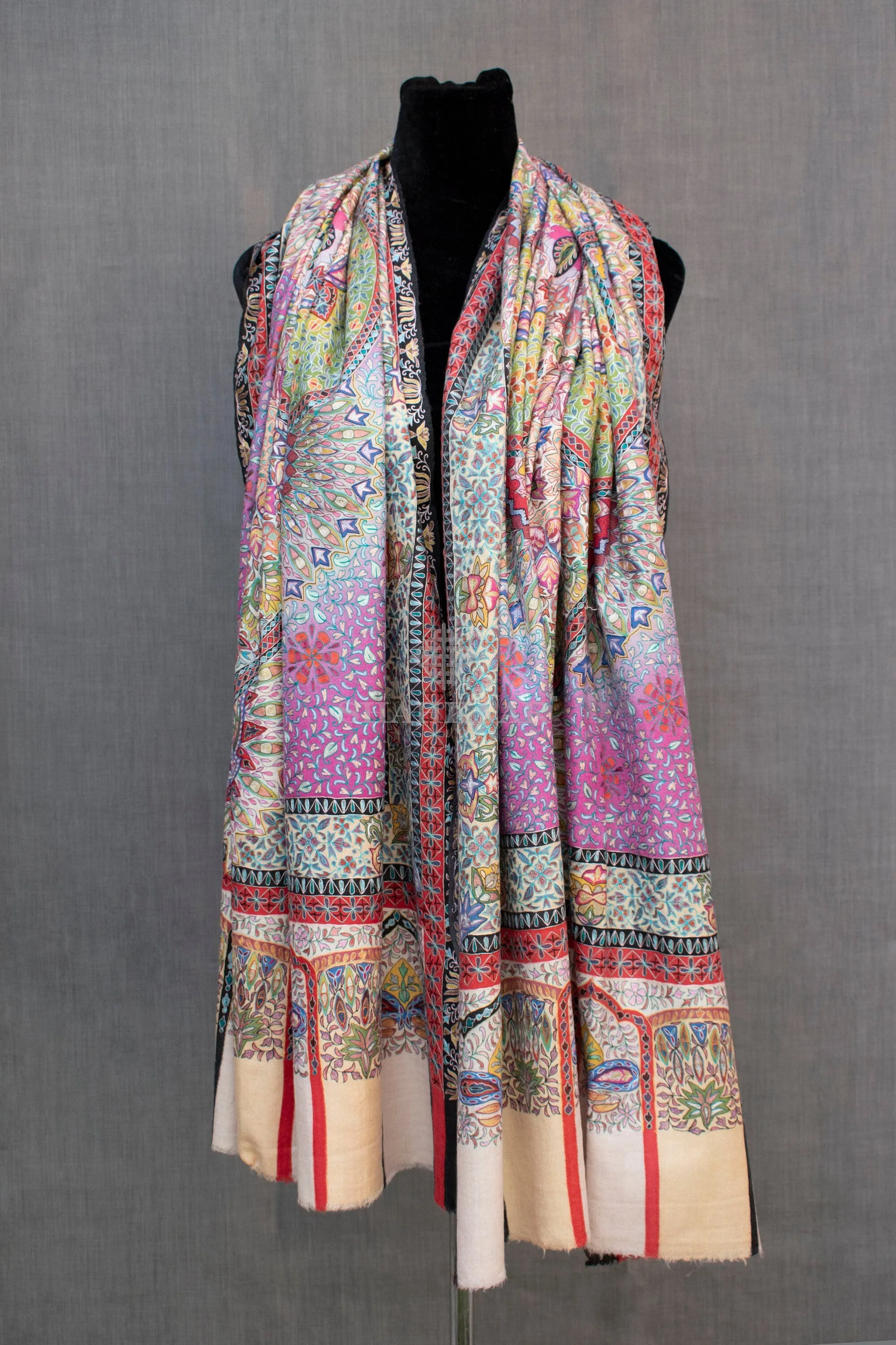 Exquisite Kalamkari Pashmina/Cashmere Shawl, Hand Painted, Hand Hook Embroidery, Hand Woven, Pure Silk Embroidery Thread