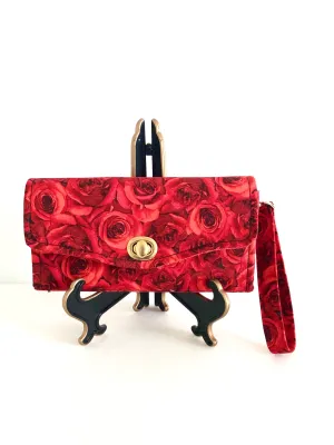 Fabric wallet - red roses