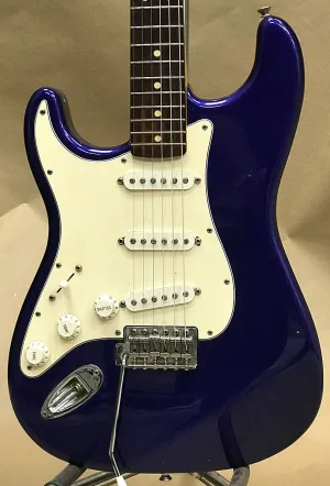 Fender Stratocaster Electric Guitar 2000 - Left Handed