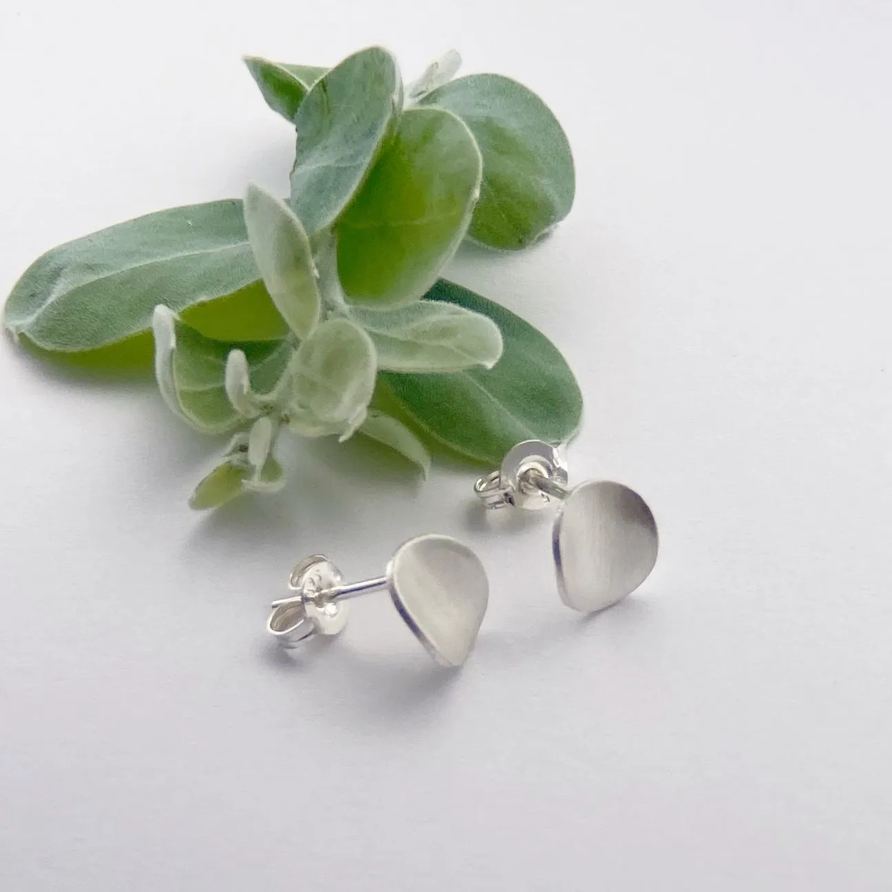 Gift Pack 3 Small curve studs and Large Paris studs