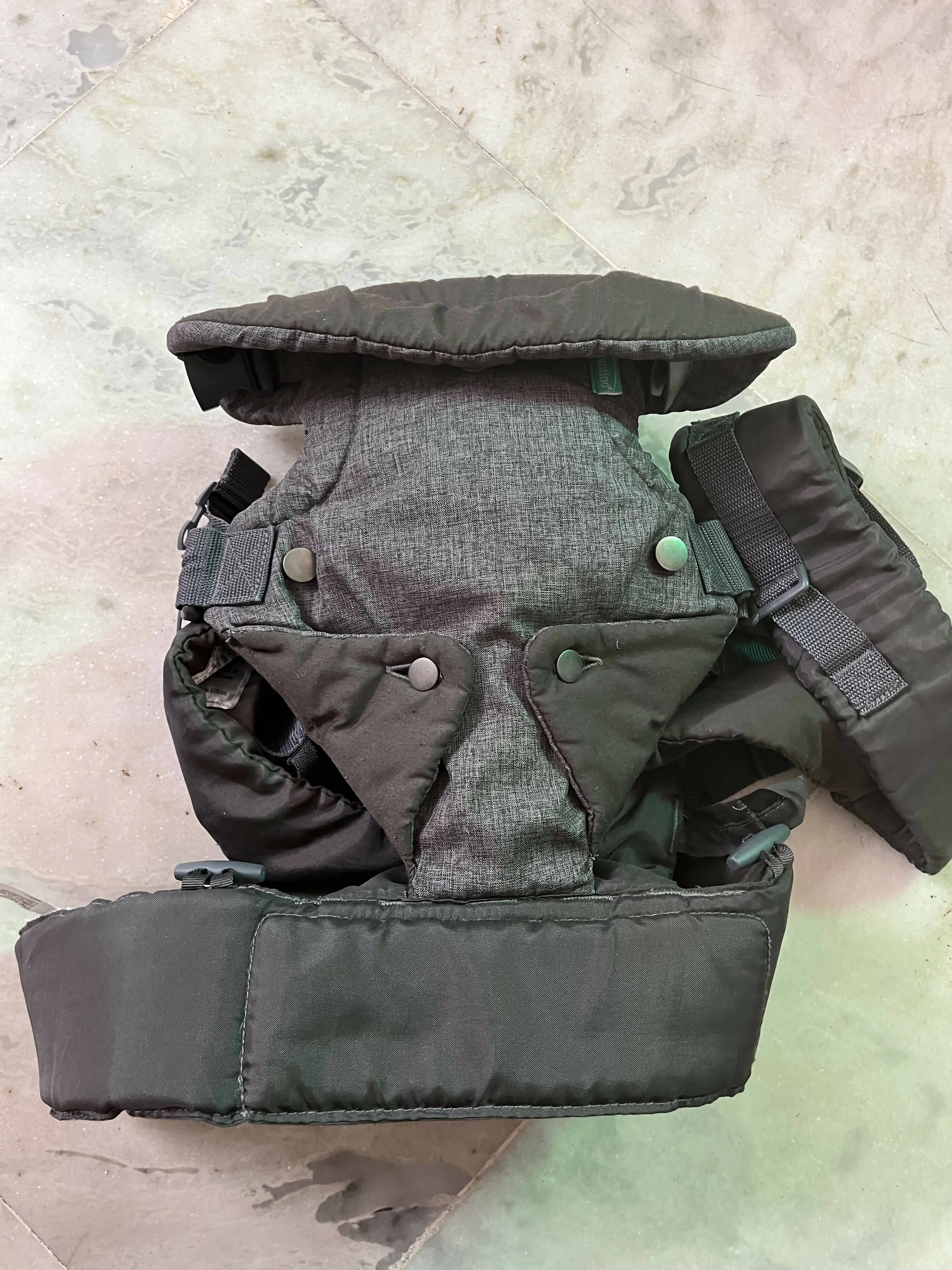 INFANTINO Baby Carrier