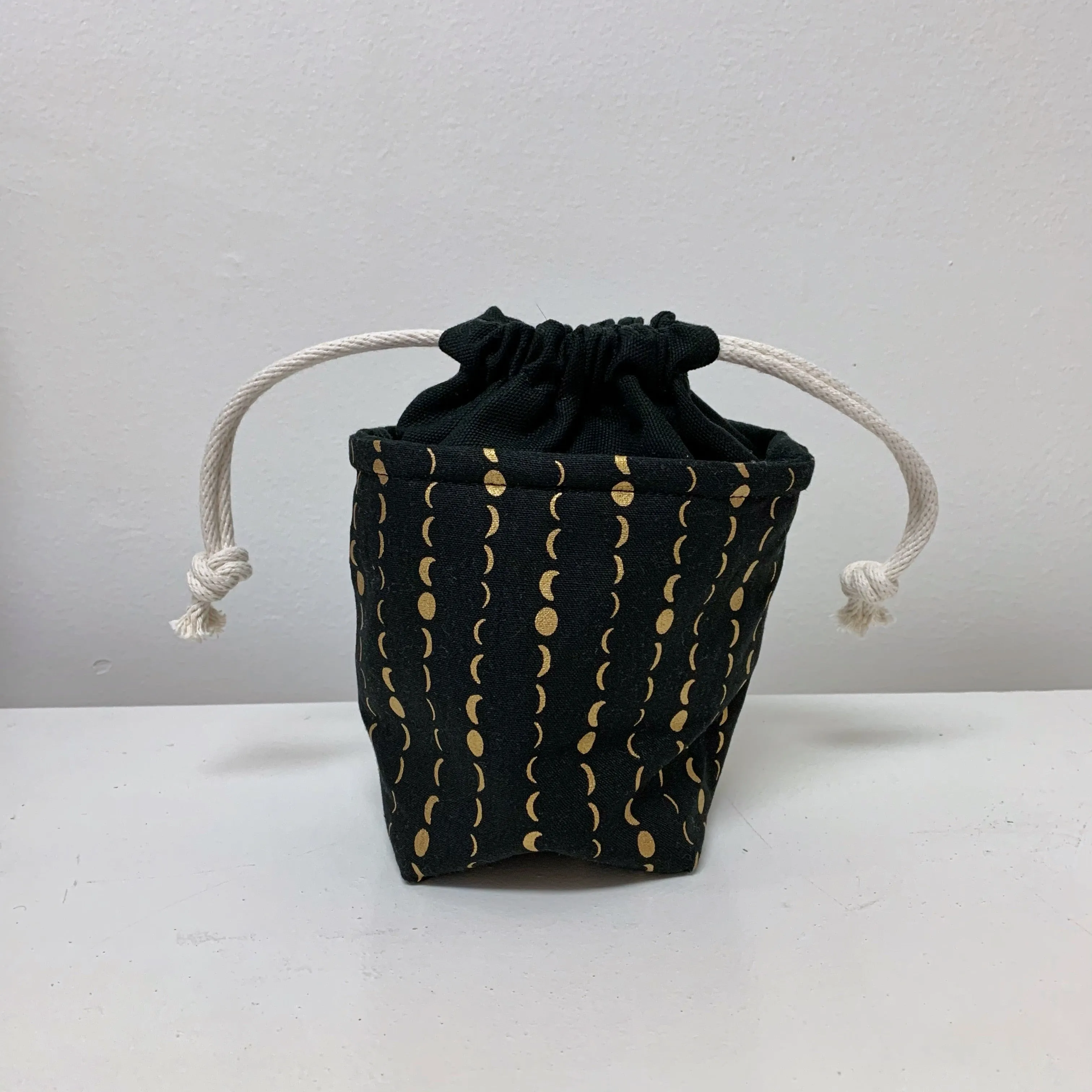 J Hendry Designs Mini Drawstring Project Bags