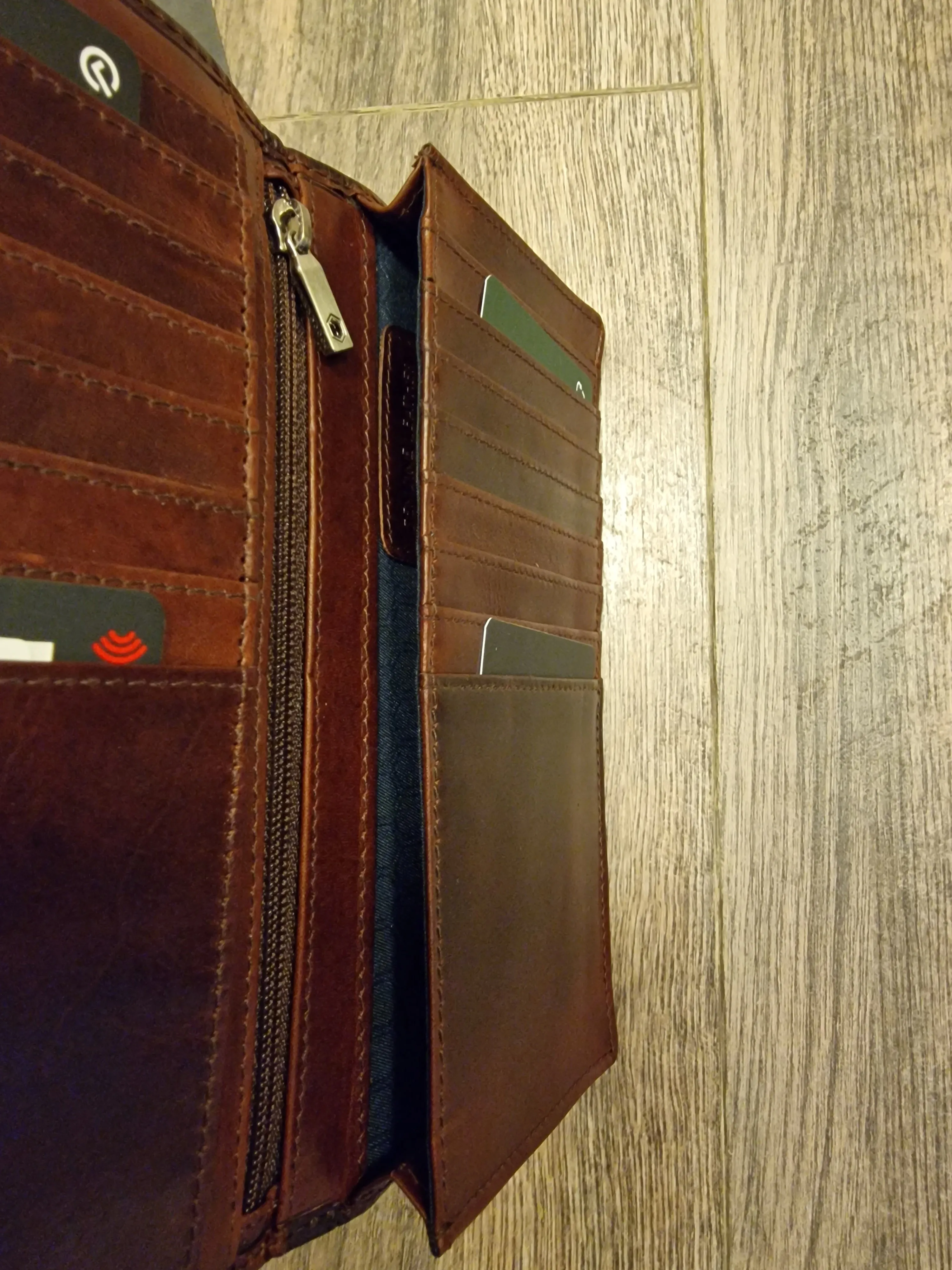 Jekyll & Hide OXFORD LARGE TRAVEL AND MOBILE WALLET