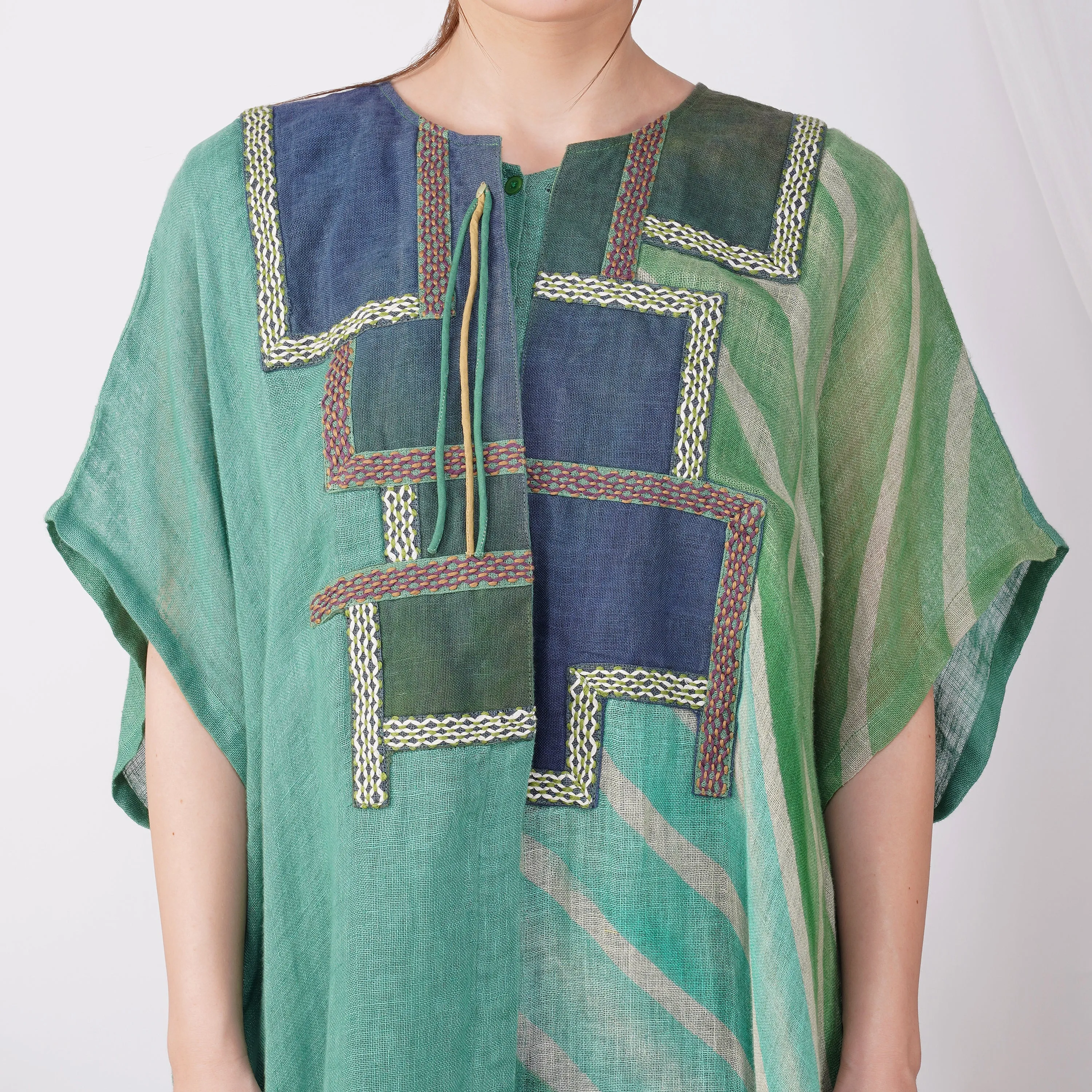 Lehriya Patchy Dress with Motif
