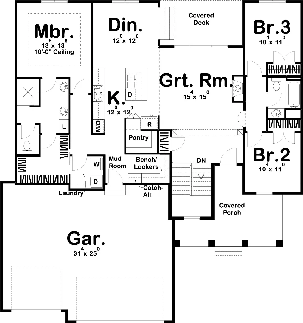 Lovely 3-Bedroom Home with Spacious Garage and Versatile Living Areas