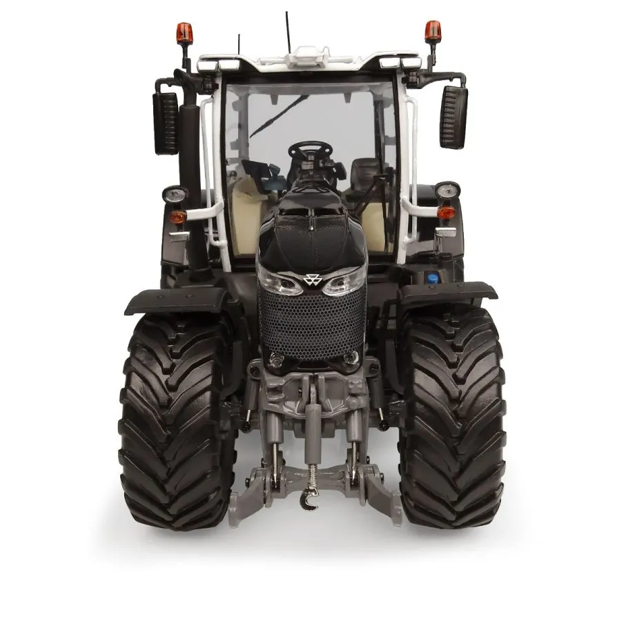 MF 8S.265 1:32 _ Black Version