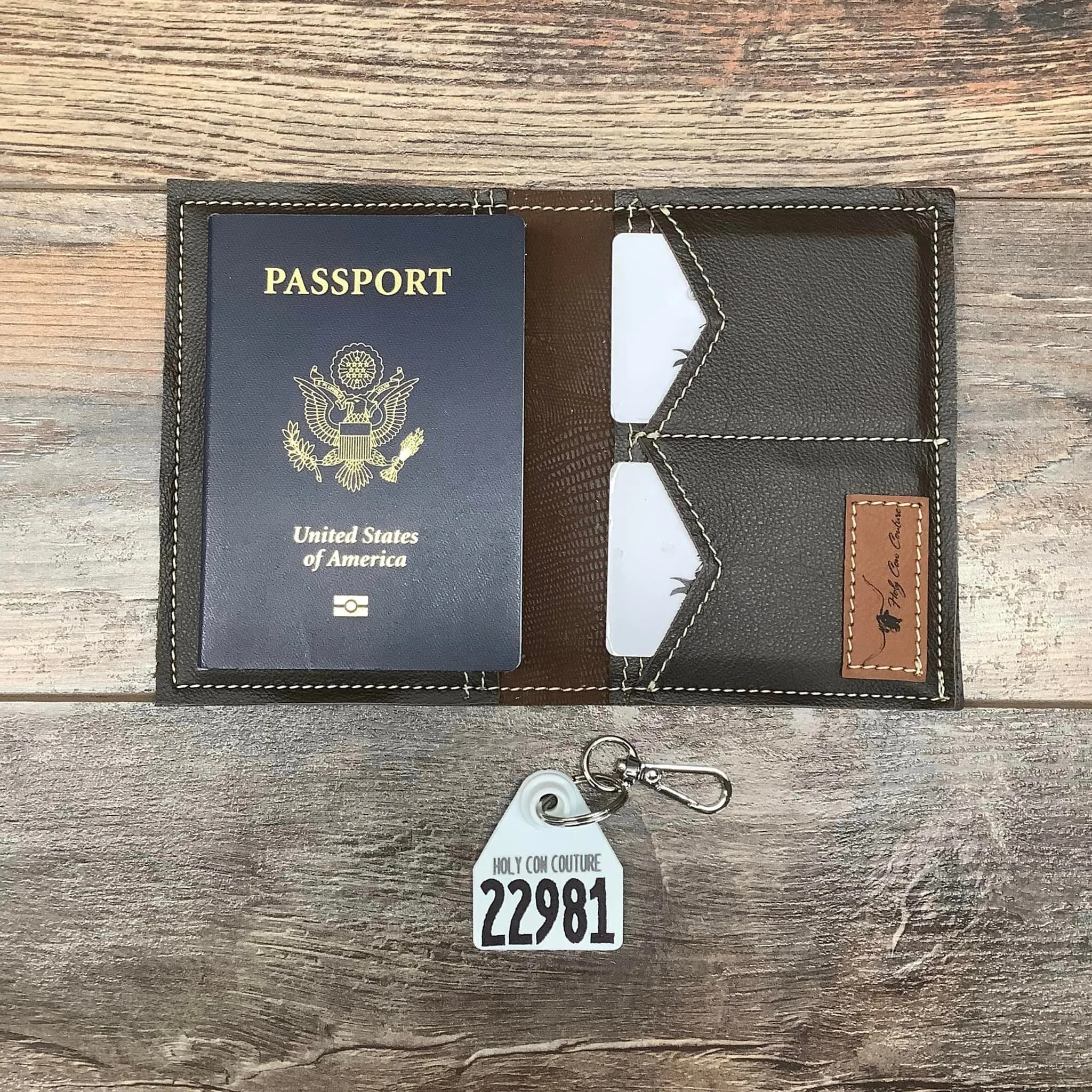 Passport Cover #22981