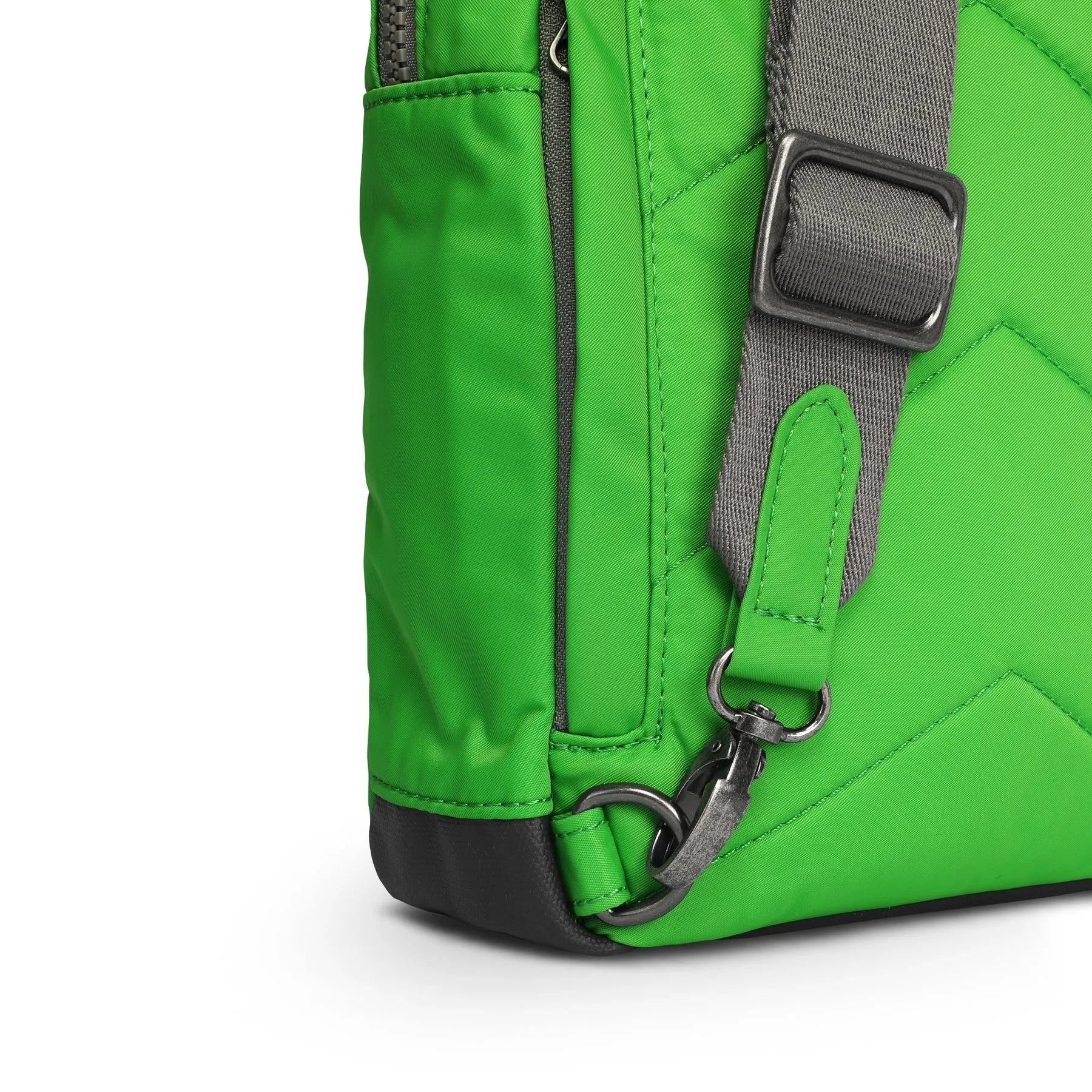 ROKA Willesden B Large Recycled Nylon Bag - Kelly Green