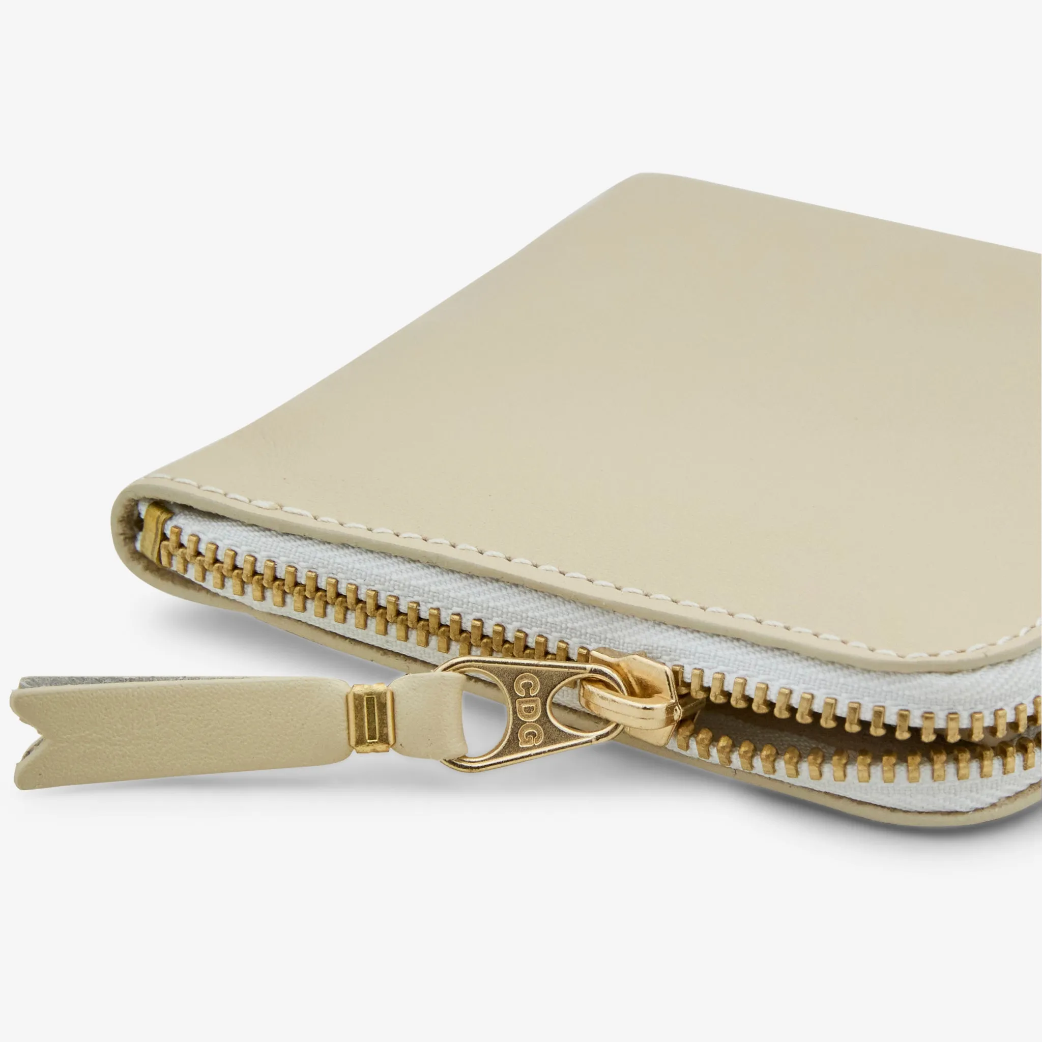 SA3100 Classic Line Wallet Off White