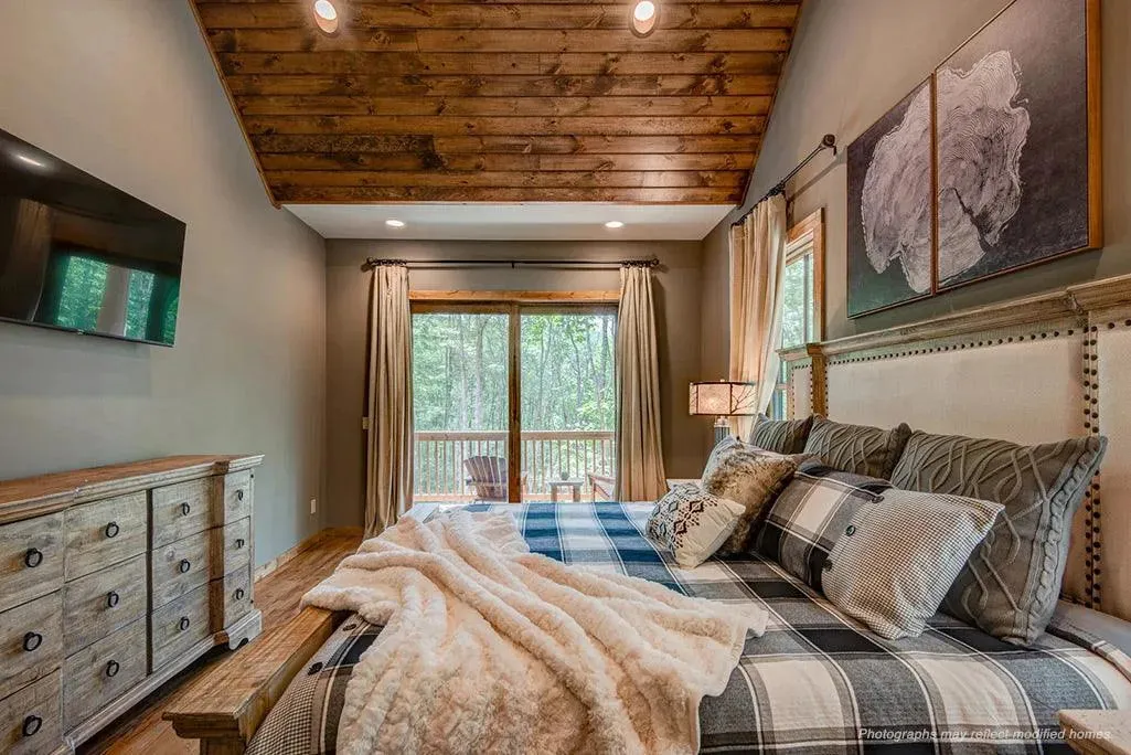 Spacious 3-Bedroom Home with Inviting Outdoor Spaces