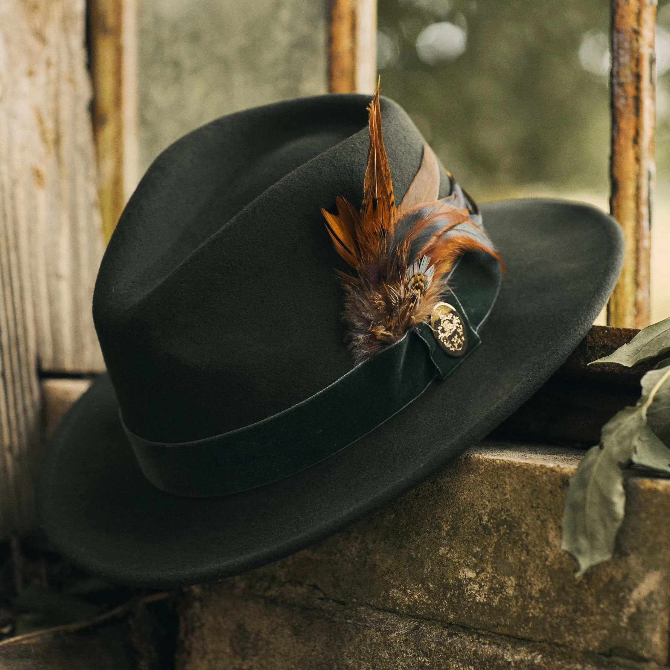The Chelsworth Fedora in Olive Green (Bronze Luxe Feather)