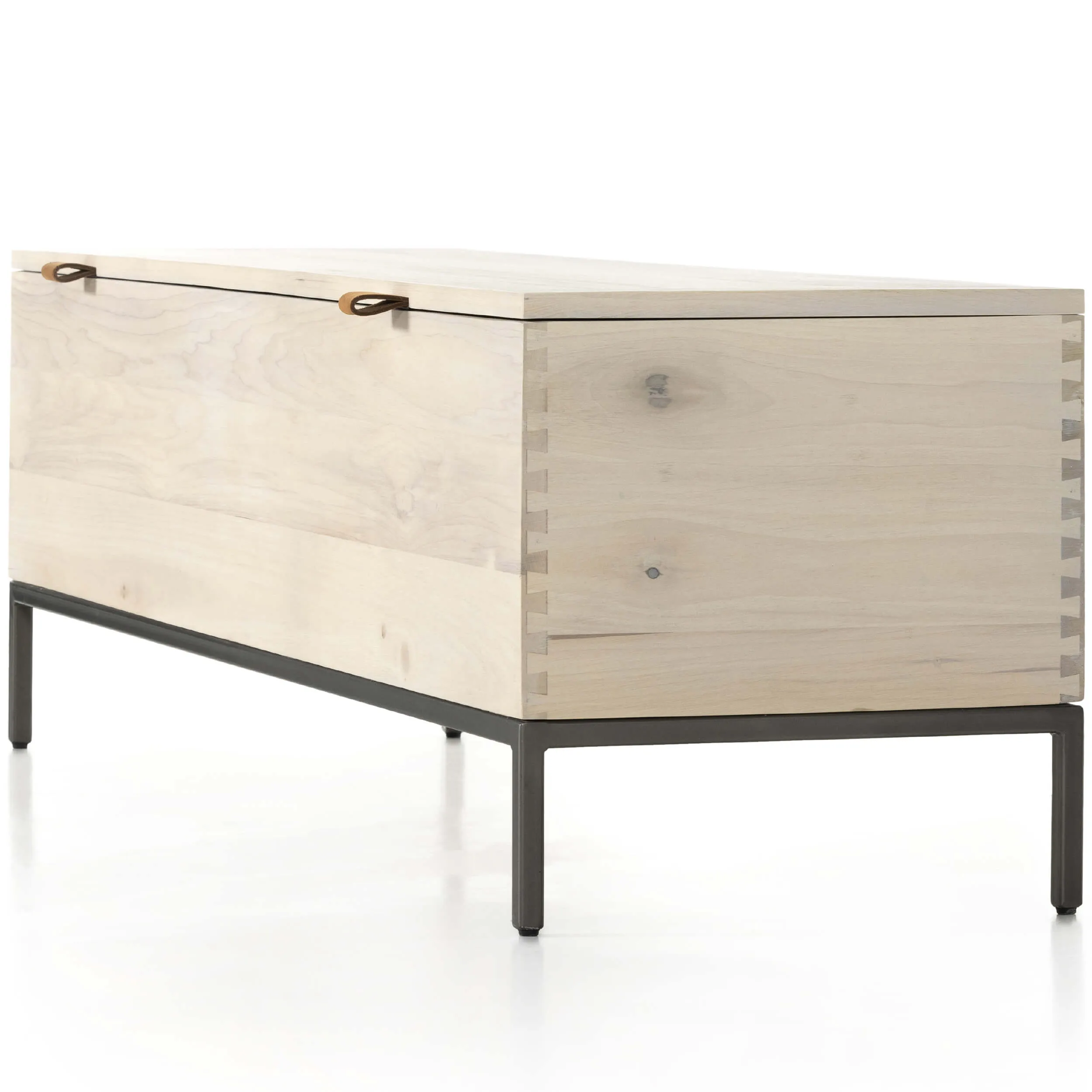 Trey Trunk, Dove Poplar