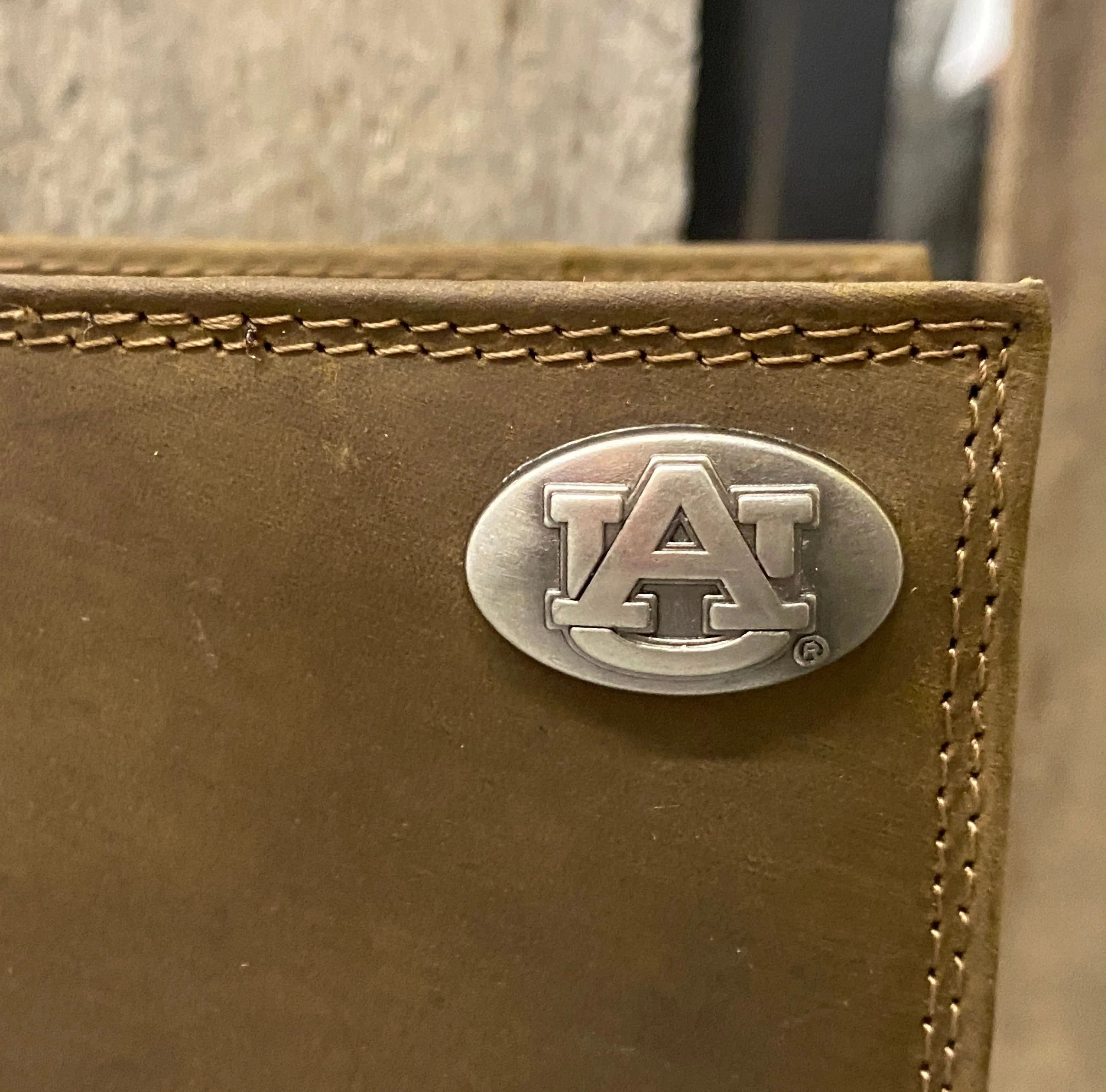 Zep-Pro IWT1CRZH-AU Auburn University Tigers Brown “Crazy Horse” Leather Bi-fold Wallet